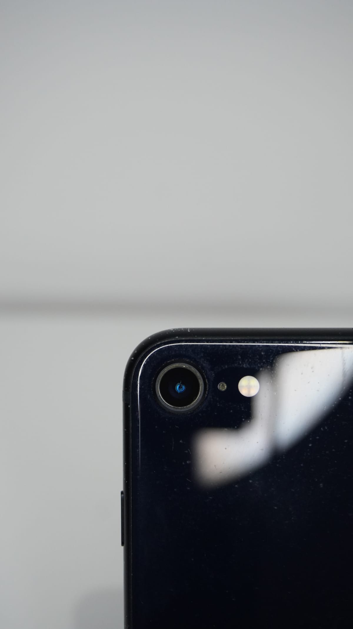 iPhone SE (2022) 64GB Midnight (Eco-friendly)