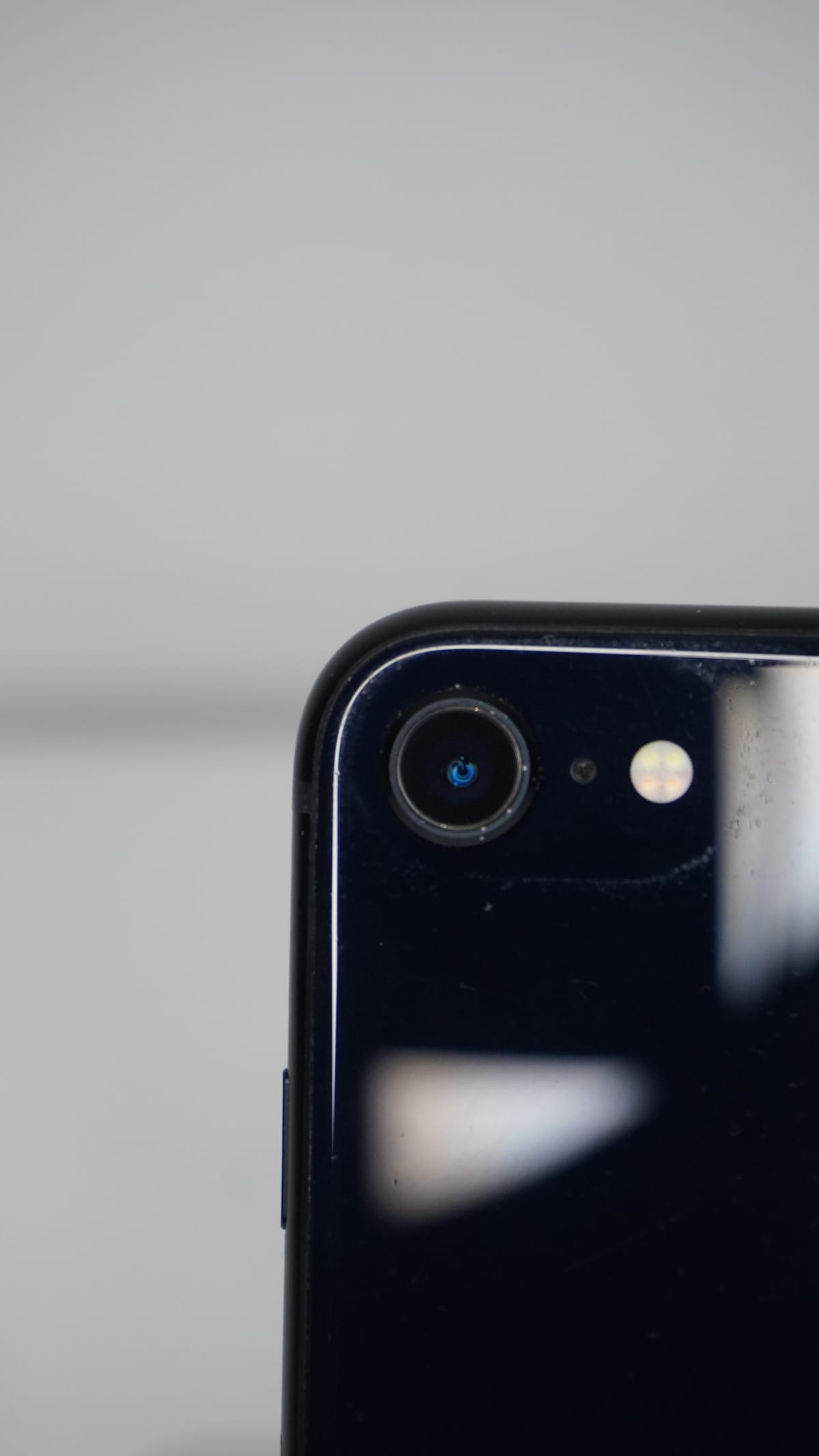 iPhone SE (2022) 64GB Midnight (Heel goed)