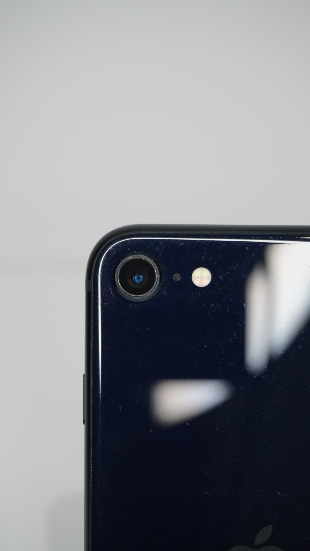 iPhone SE (2022) 64GB Midnight (Heel goed)