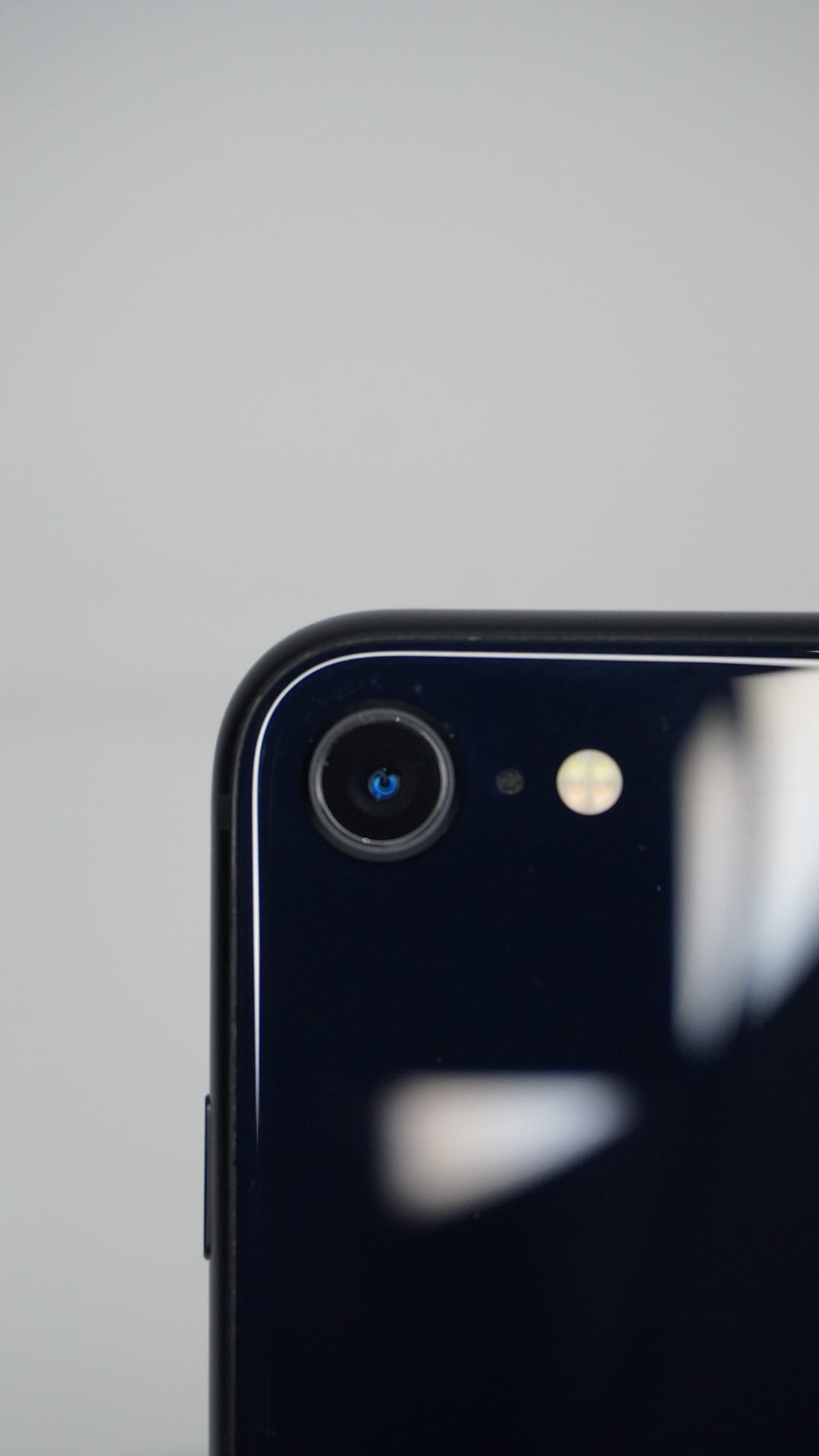 iPhone SE (2022) 64GB Midnight (Uitstekend)