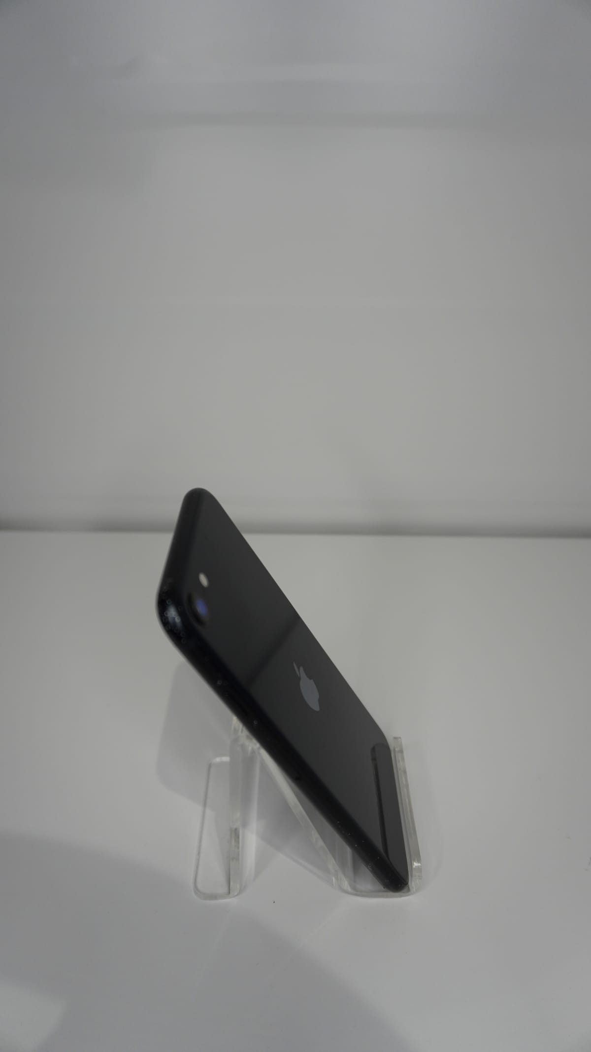 iPhone SE (2022) 64GB Midnight (Eco-friendly)
