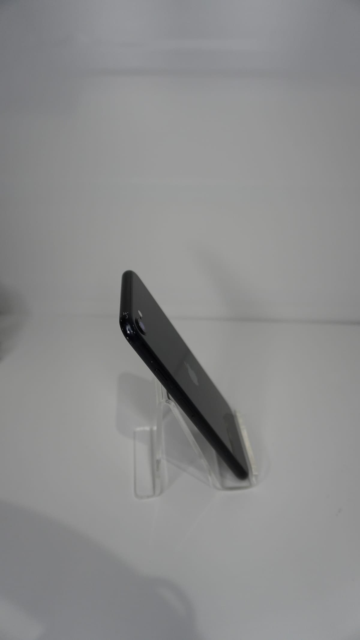 iPhone SE (2022) 64GB Midnight (Eco-friendly)