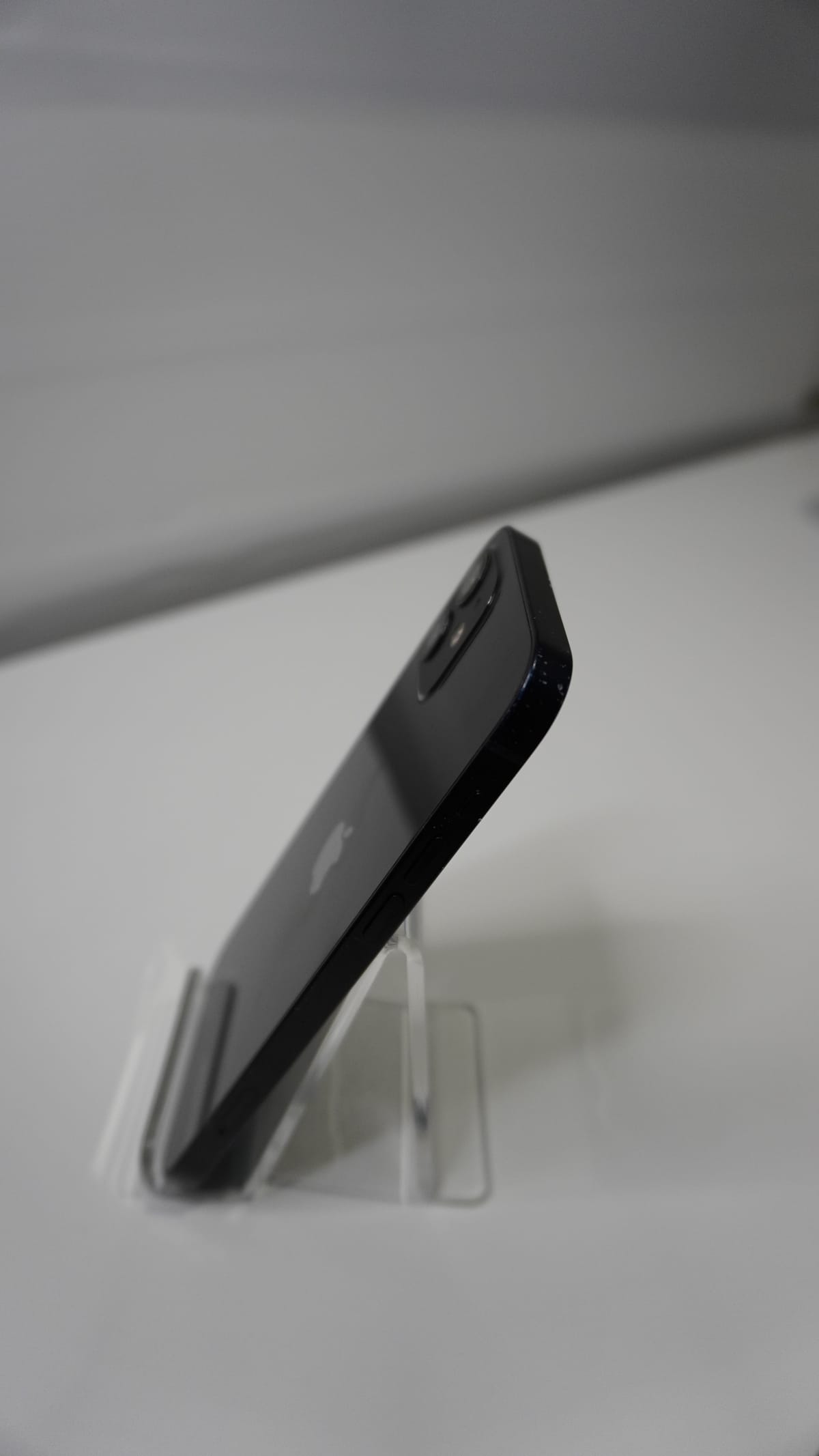 iPhone 12 64GB Black (Eco-friendly)