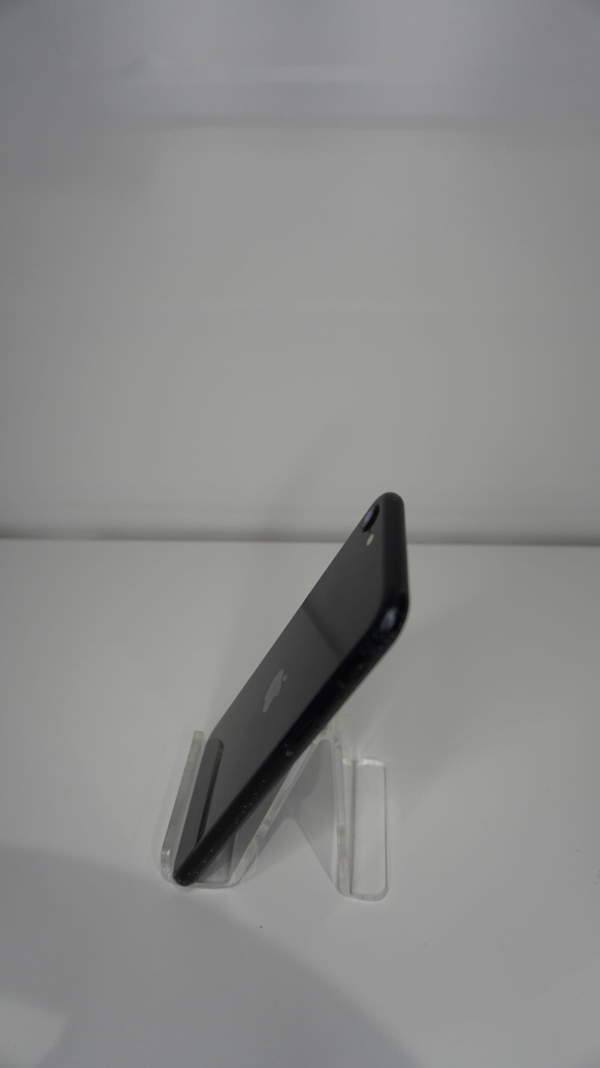iPhone SE (2022) 64GB Midnight (Eco-friendly)