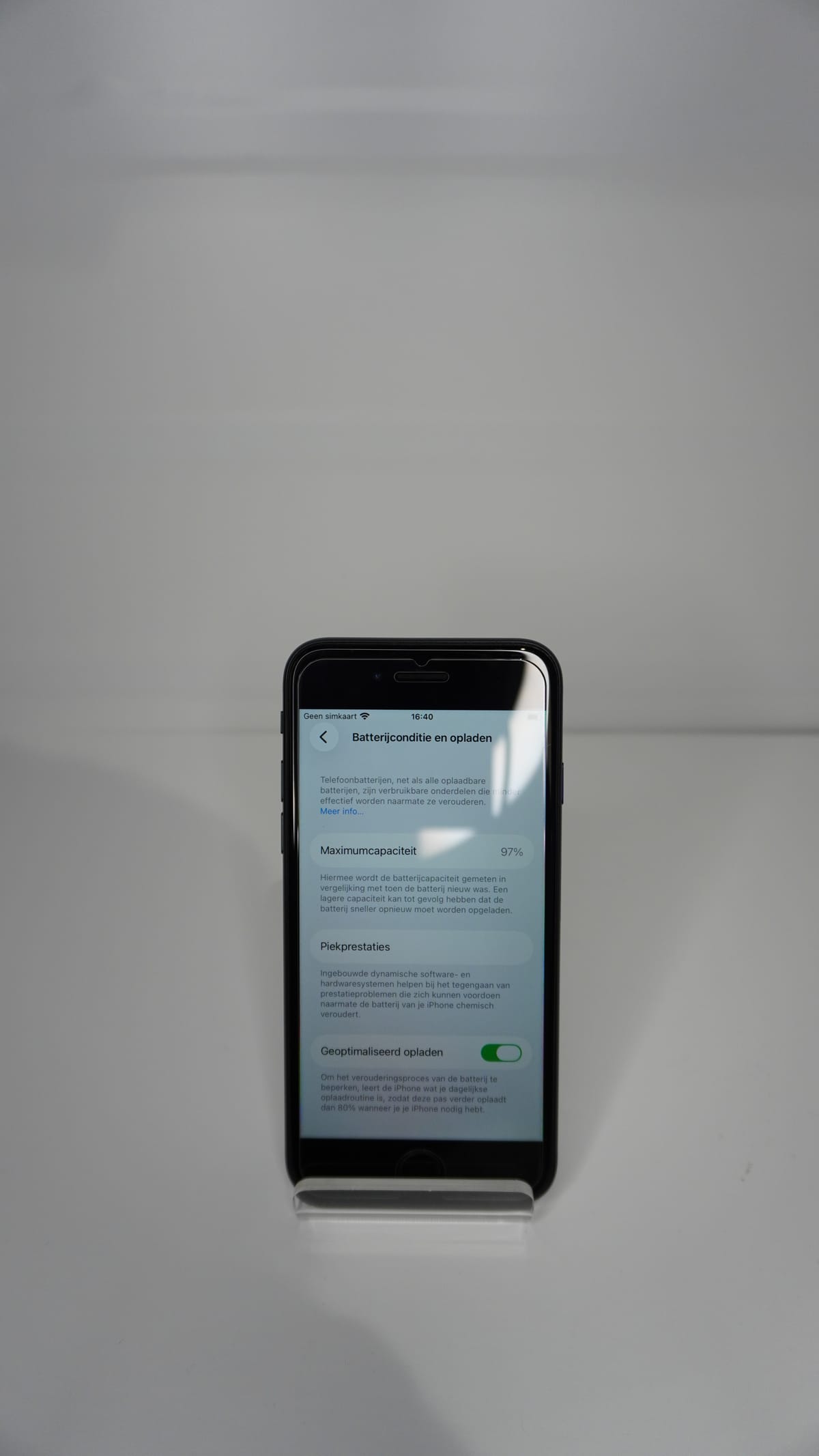 iPhone SE (2022) 64GB Midnight (Uitstekend)