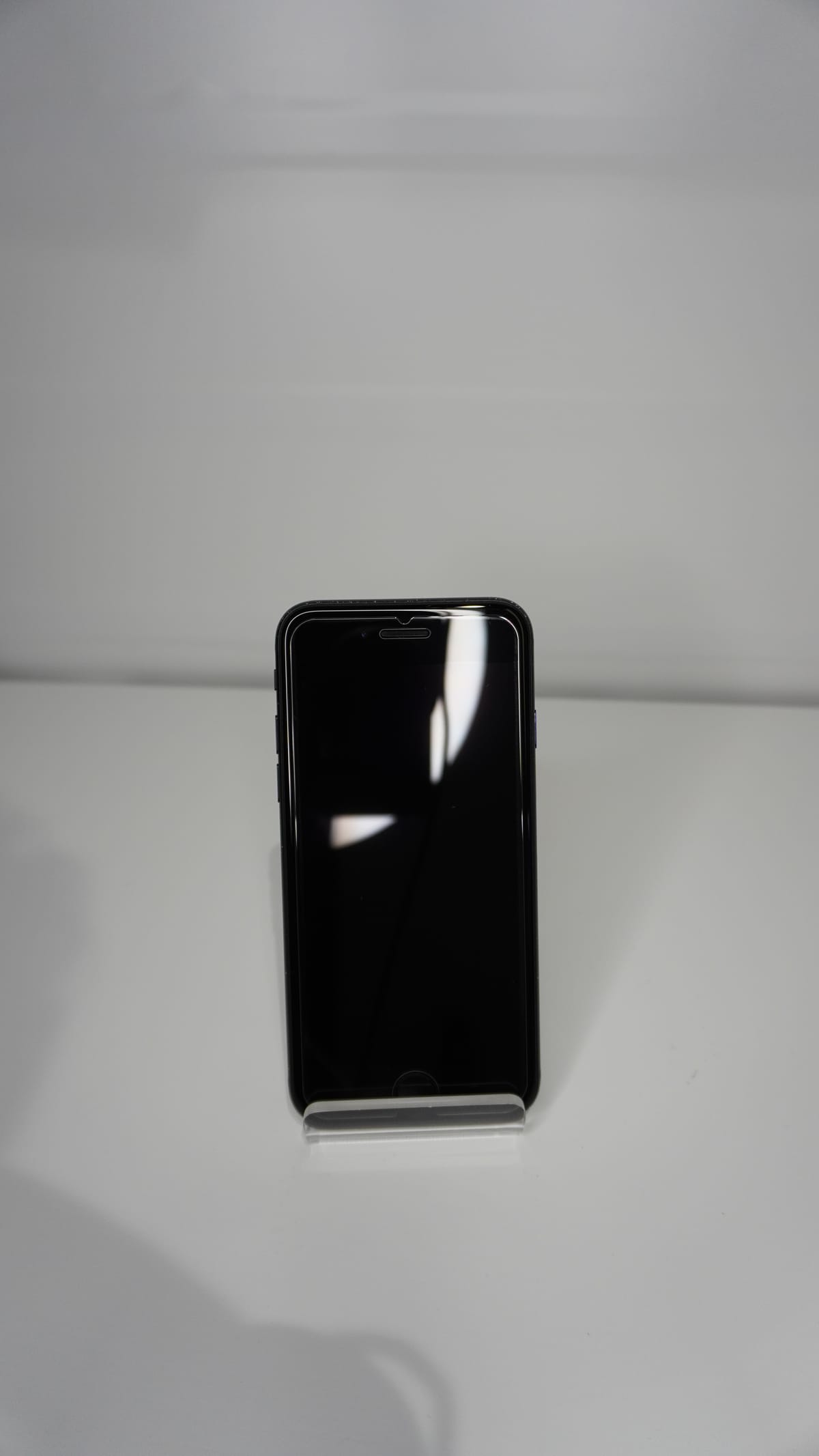 iPhone SE (2022) 64GB Midnight (Heel goed)