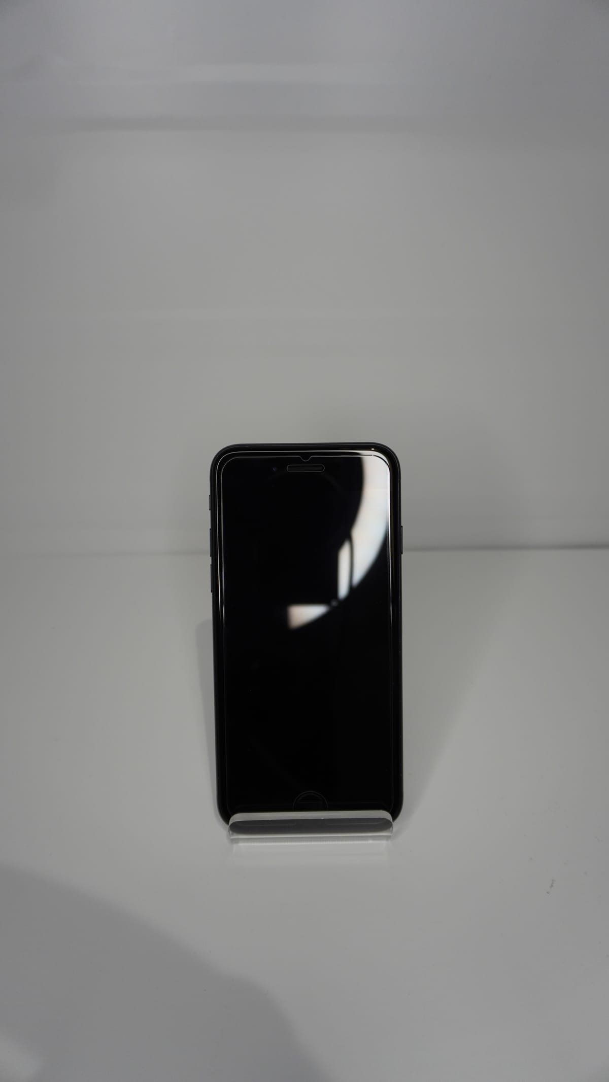 iPhone SE (2022) 64GB Midnight (Uitstekend)